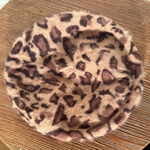 ADORA Leopard Pattern Beret - Brown and Black - Picture 6 of 9